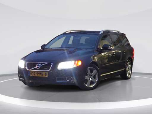 Volvo V70 2.0T R-Edition 2011 | 02-PVB-1