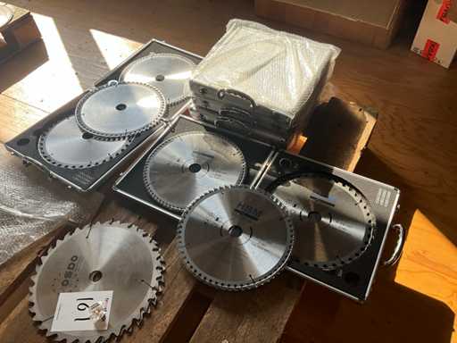 Brzeszczot HBM (15x)