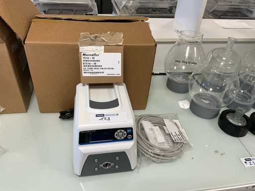 MASTERFLEX L/S 07522-20 Digital Peristaltic Pump Mint
