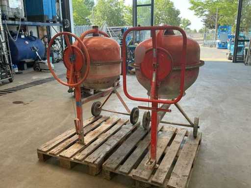 Lescha Concrete Mixers (2x)