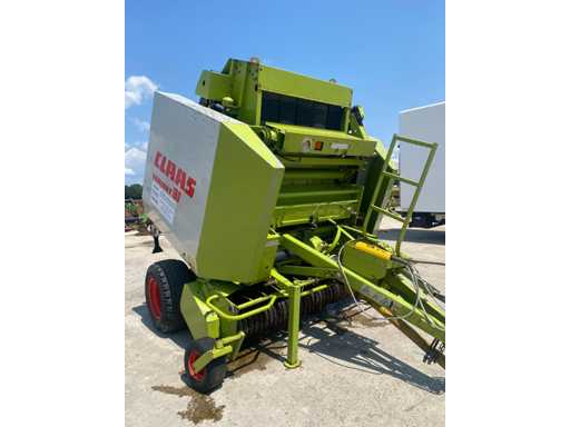 CLAAS VARIANT 180 Presse à balles rondes à chambre variable