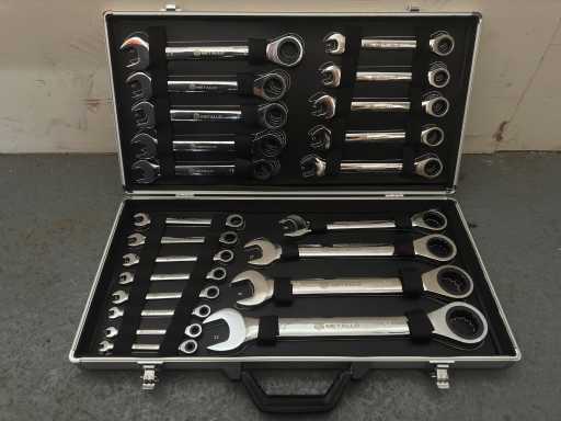 Metallo META-22W 2024 Taglio e chiave ad anello