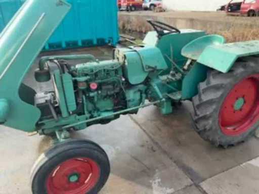 13d2f7cf-734d-4ac1-a91b-bcbbc1bd69ed.mp4