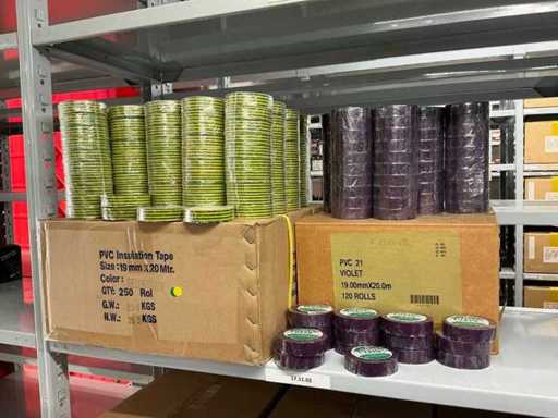 Bandă izolatoare pe loturi & bandă de plastic (659x)