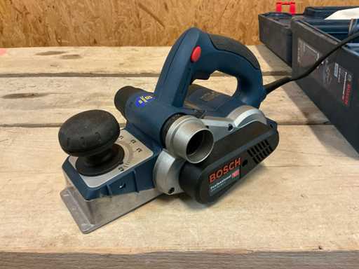 Strugarka r?czna Bosch GHO 40-82 C