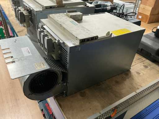 Siemens 6SN1145-1BB00-0EA1 Simodrive