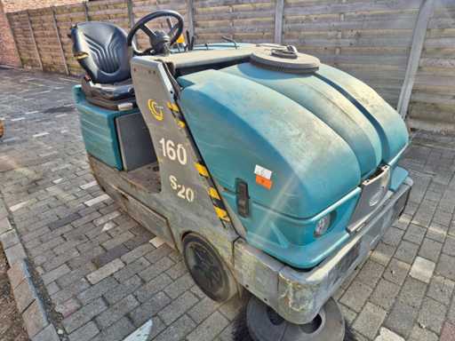 Tennant S20 Sweepmax 160 Zelfrijdende veegmachine