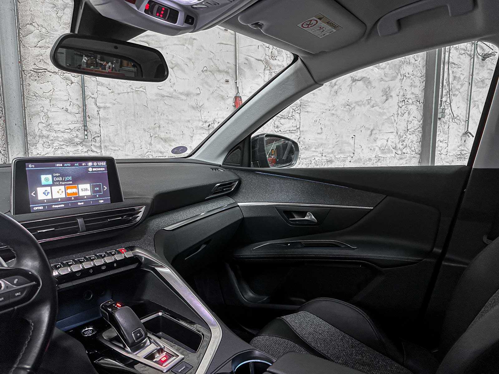 Peugeot 3008 1.2 PureTech Allure 131pk 2019, G-246-KZ