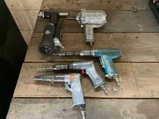 Charge pneumatischer Werkzeuge