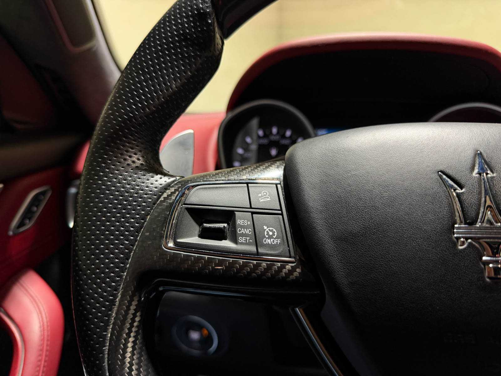 Maserati Levante 3.0 V6 D AWD 275pk 2017 (Origineel-NL), ND-376-K