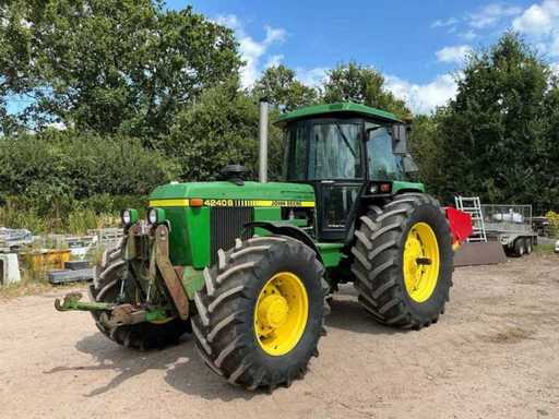 1981 John Deere 4240S Allradantrieb Landtraktor