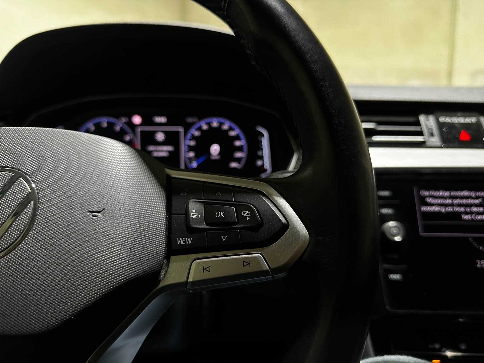 Volkswagen Passat Variant 1.5 TSI Business 150pk 2020 (Origineel-NL+1e eignaar), J-046-XK