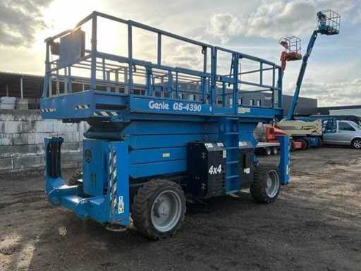 Plateforme de travail aérienne Genie GS-4390 2016