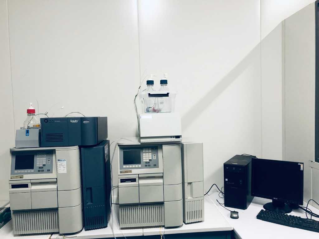 WATERS - ALLIANCE 2695 - Dubbele HPLC+PC+ Empower 3