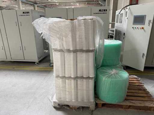Verpakkingsmaterialen - wikkelfolie, bubbelplasticrollen