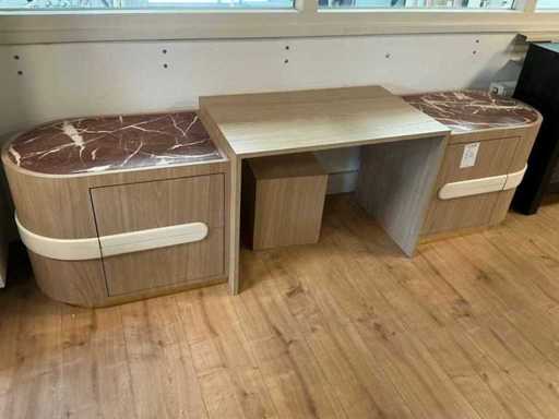 Van Drie Side table