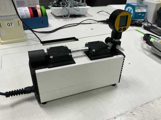 Millipore SD1P014M04 Vacuum Pump