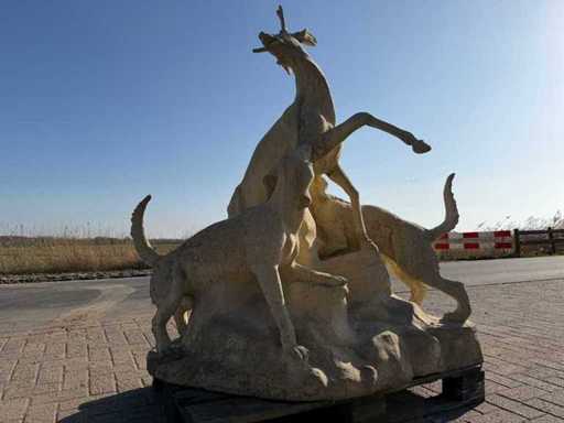 Statua da caccia alta 1,70 metri