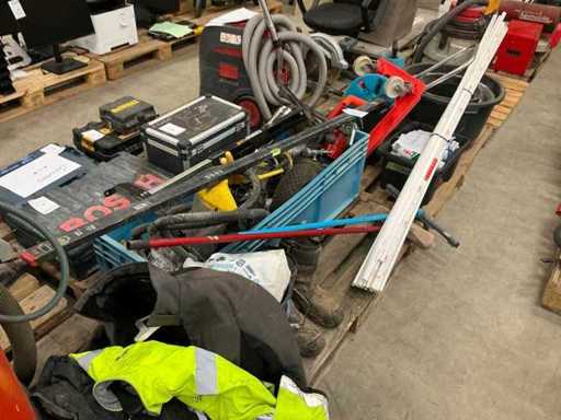 Partij aannemersbenodigdheden