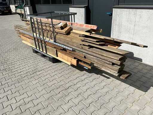 Lot Other wood