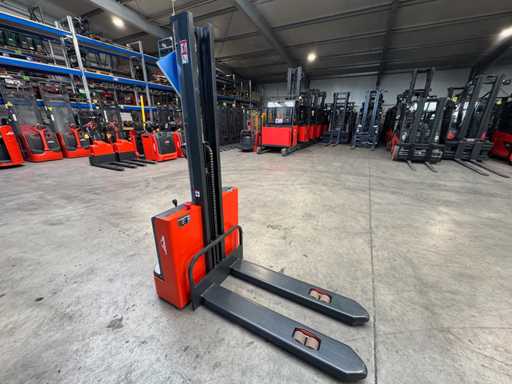 2020 Service+UVV 12/2026 Linde MM10 1.000kg Ant 3.277 uur pallettruck stacker stacker