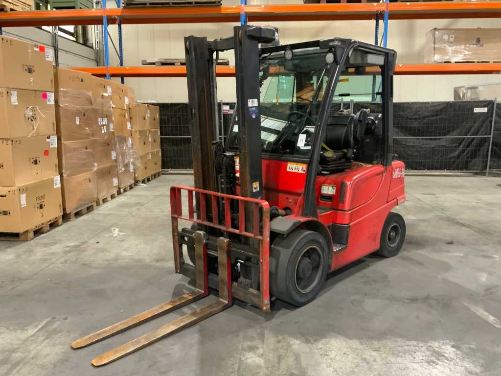 Forklift (68026-984)