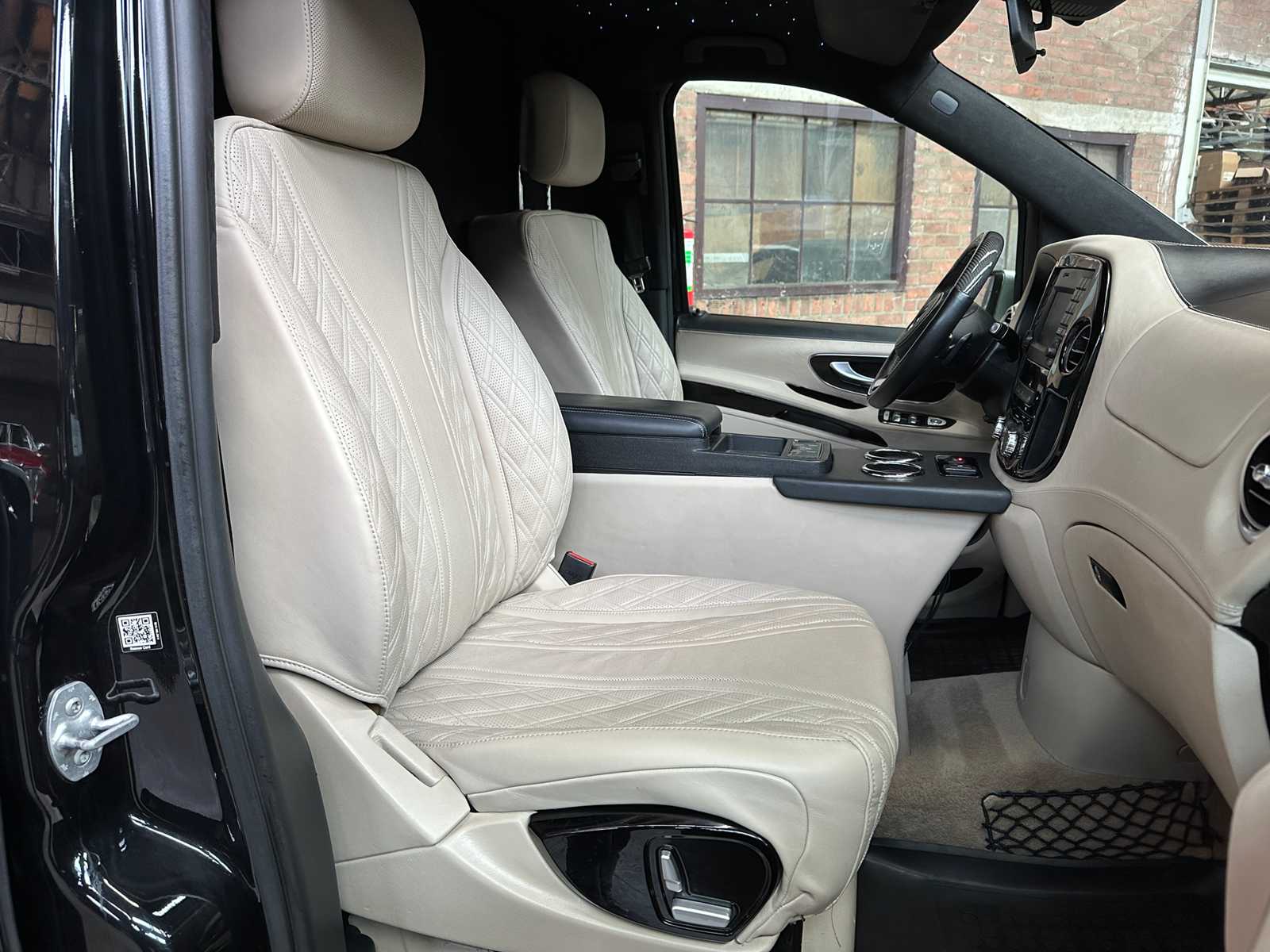 Mercedes-Benz Vito Tourer MAYBACH VIP - Exclusive 140pk 2020 V-Klasse