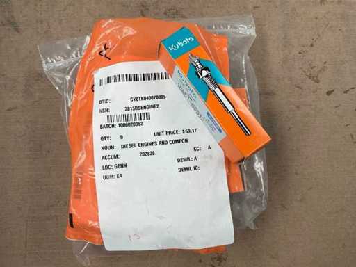 Kubota 16851-65512 Glow plug