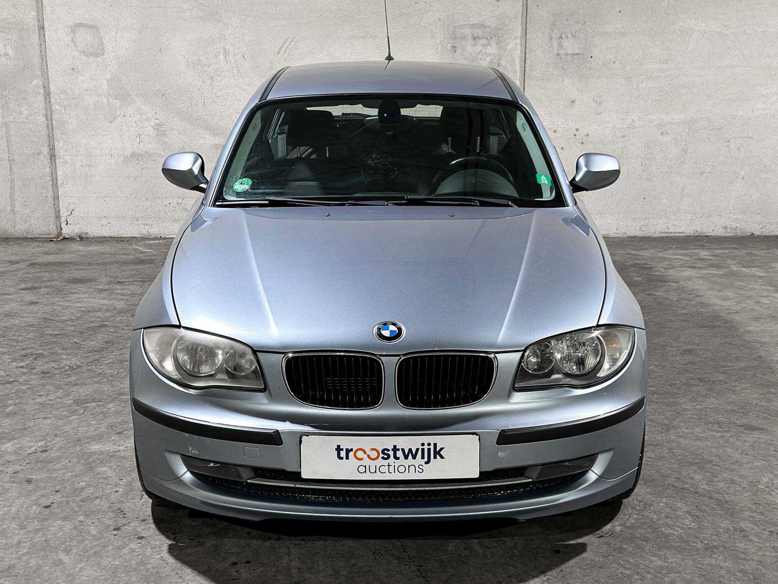 BMW 116i Corporate Business Line 1-serie 121pk 2010, 65-LFP-5