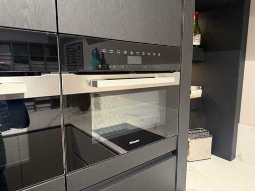 Miele - H7440B - Oven (c)