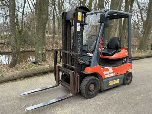 2002 Toyota 7FB15 Gabelstapler