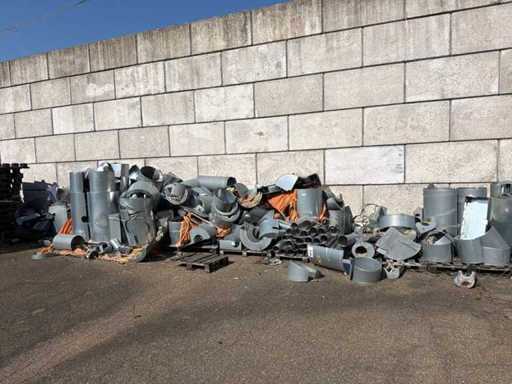 Batch of metal air ducts and ventilation parts