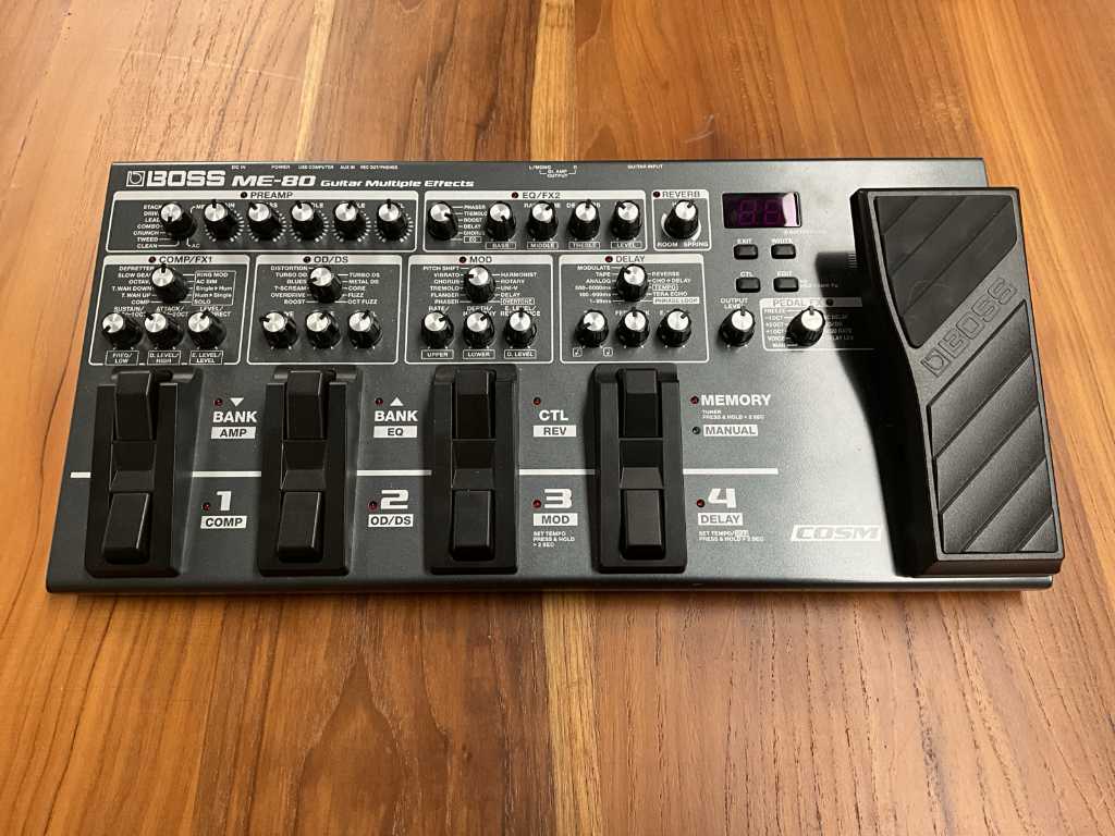 Multi-Effects Processor BOSS ME-80