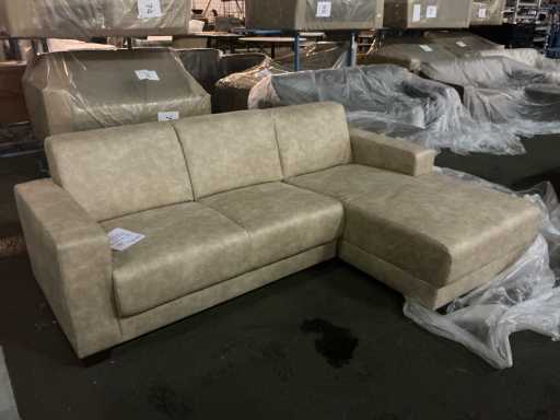 Roland Right Corner Sofa