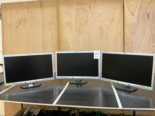 PHILIPS AMVA LED 241P4Q Monitor (3x)