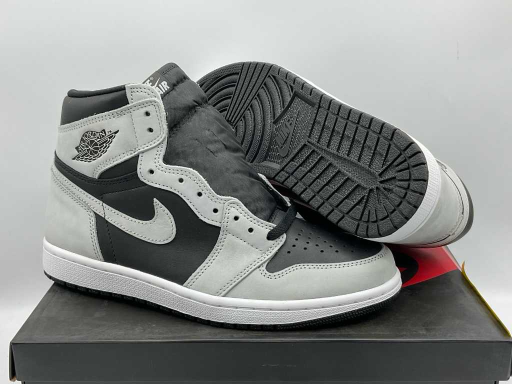 Nike Jordan 1 Retro High OG Shadow 2.0 Sneakers 43