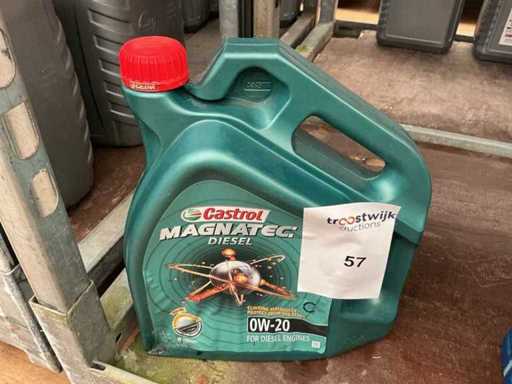 Castrol,inhoud 5 liter Magnatec 0W20 Diesel Motor olie
