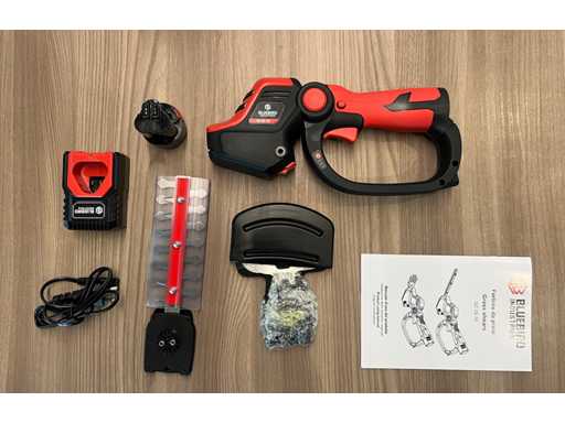 BLUEBIRD - GC-2210 - Ongebruikte draadloze grasmaaier