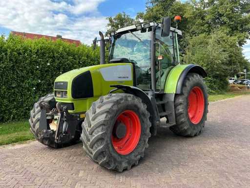 Tracteur agricole Claas Ares 656rz à traction intégrale de 2003