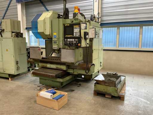 Okuma MC-4VA CNC-Fräsmaschine