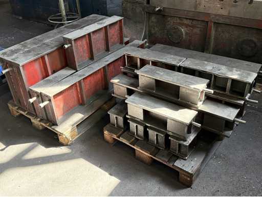   Press/- Tool Pads