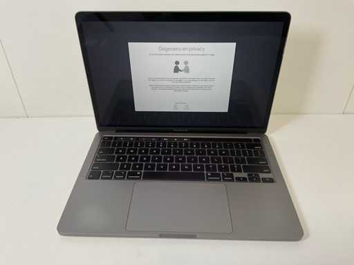 Apple MacBook Pro 13.3", Core(TM) i7 10a generazione, 16 GB RAM, 500 GB NVMe Laptop