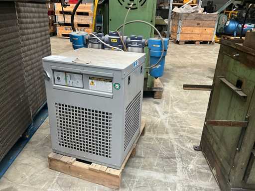 2015 AAG COMPAC-3700 Lufttrockner