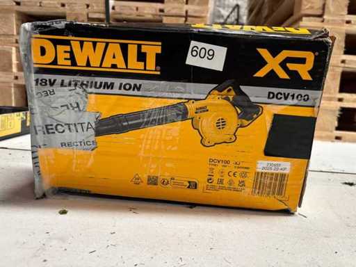 Dewalt DCV100 18V XR