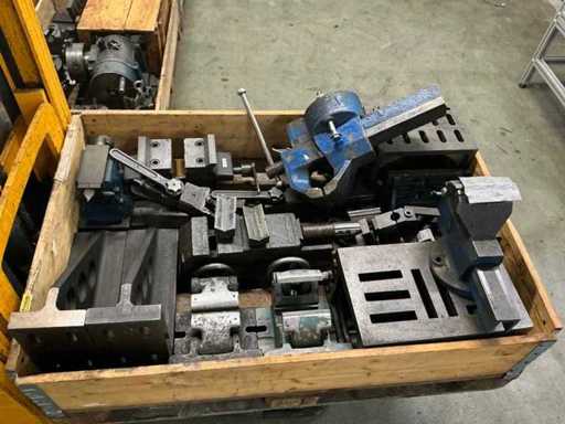 Mounting accessories for machining
