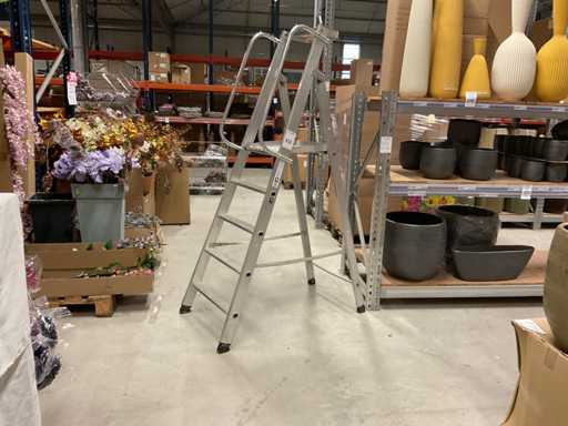 2005 Günzburger 50085 Staircase