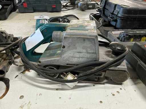 Makita 9402 Schuurmachine