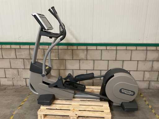 Technogym - Synchro Excite - 700 - Elliptical Cross Trainer