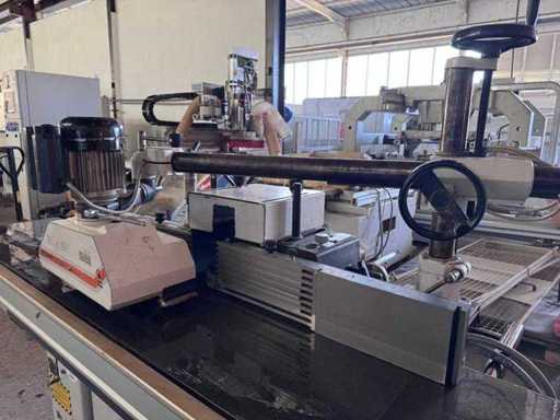 ROBLAND T120 Woodworking Router