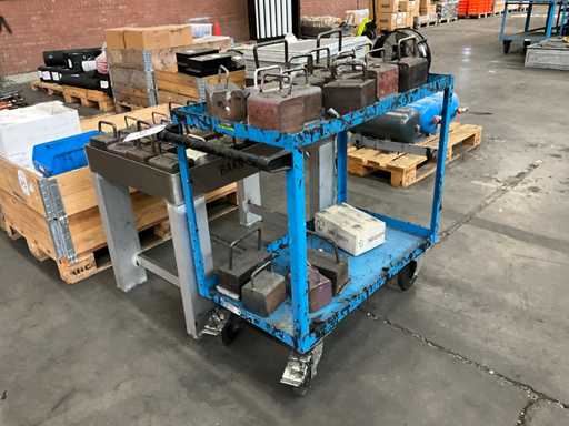 Verschiedene Gewichte (48x)